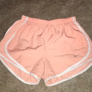 Nike | Shorts | Peach Nike Drifit 